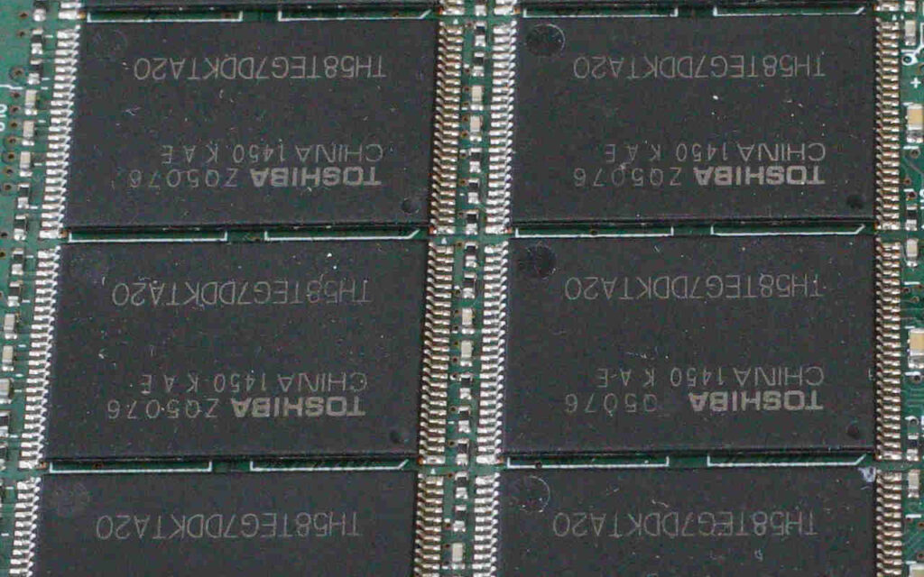 pamięci nand na dysku ssd